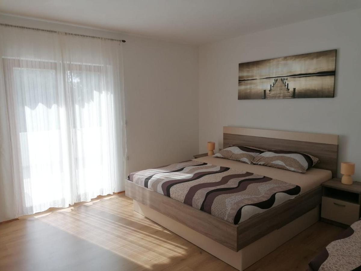 Apartment Niva Nin Eksteriør billede
