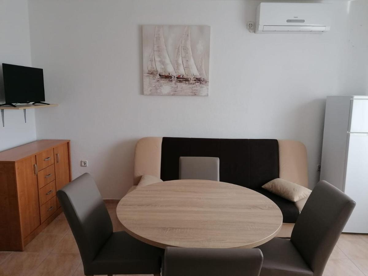 Apartment Niva Nin Eksteriør billede