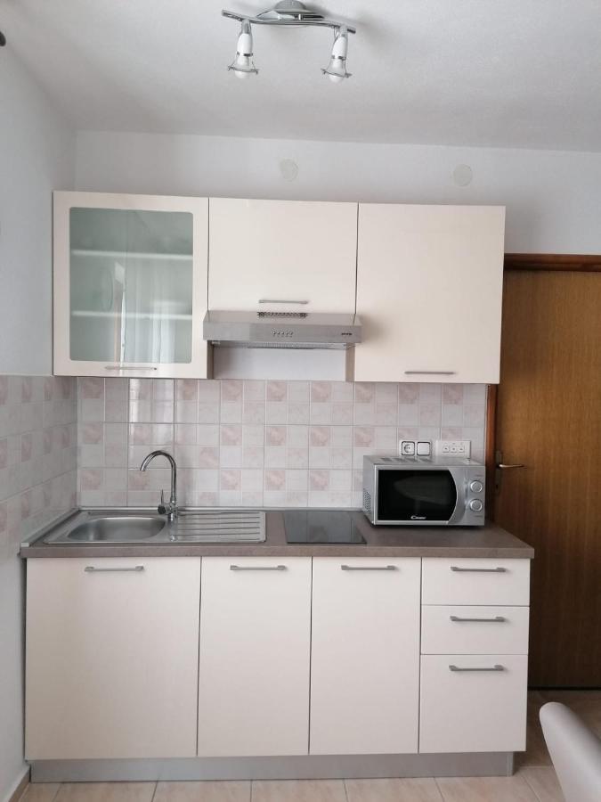 Apartment Niva Nin Eksteriør billede
