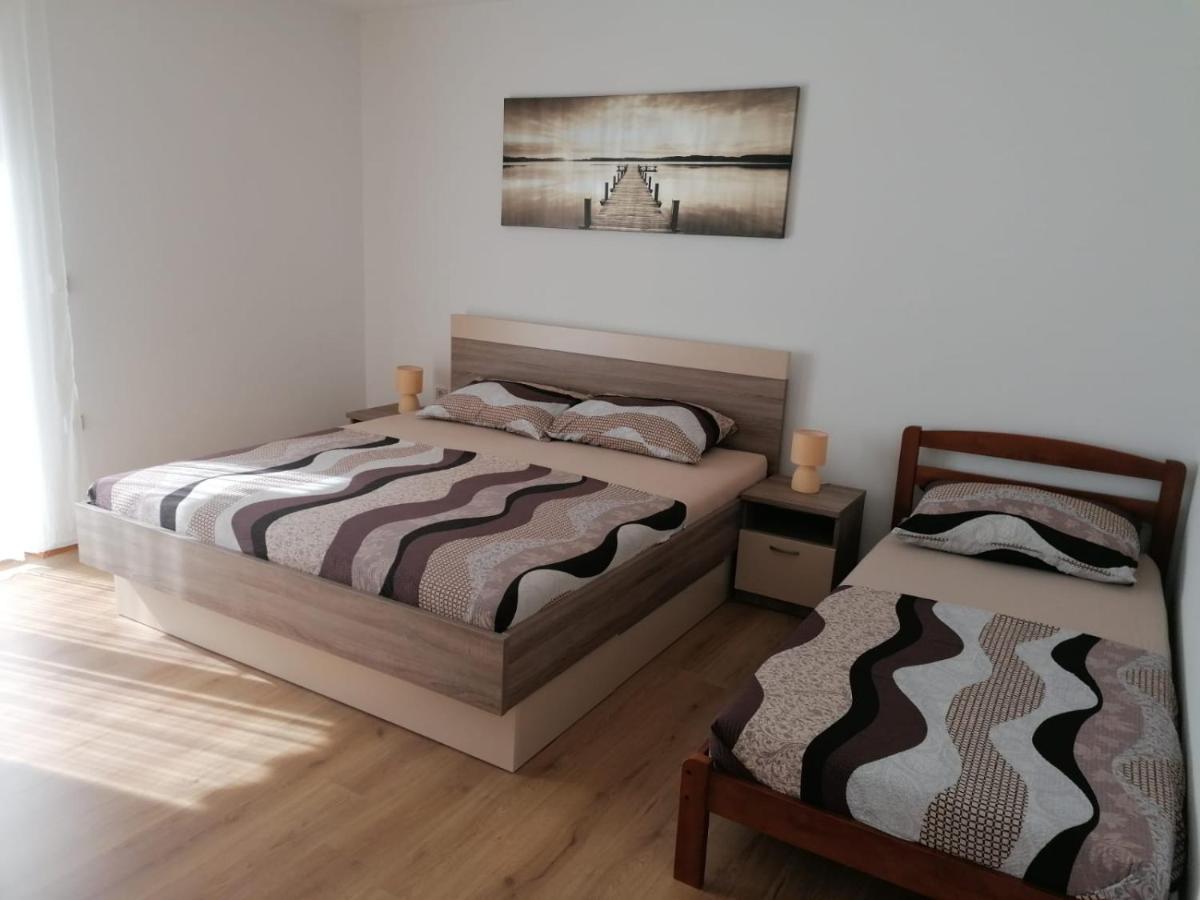 Apartment Niva Nin Eksteriør billede