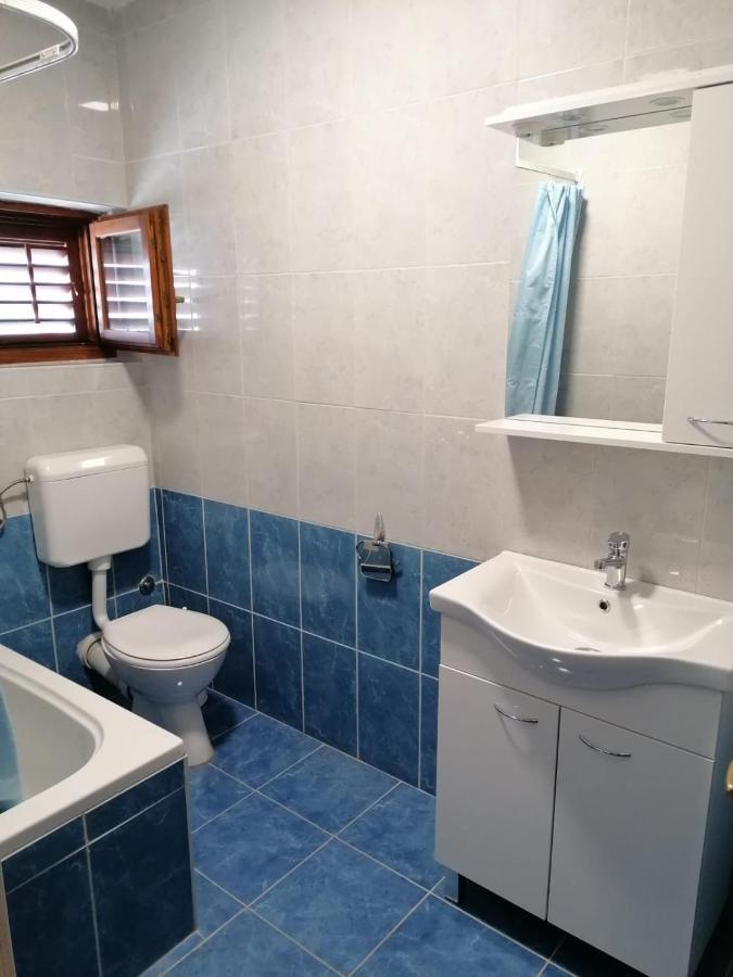 Apartment Niva Nin Eksteriør billede