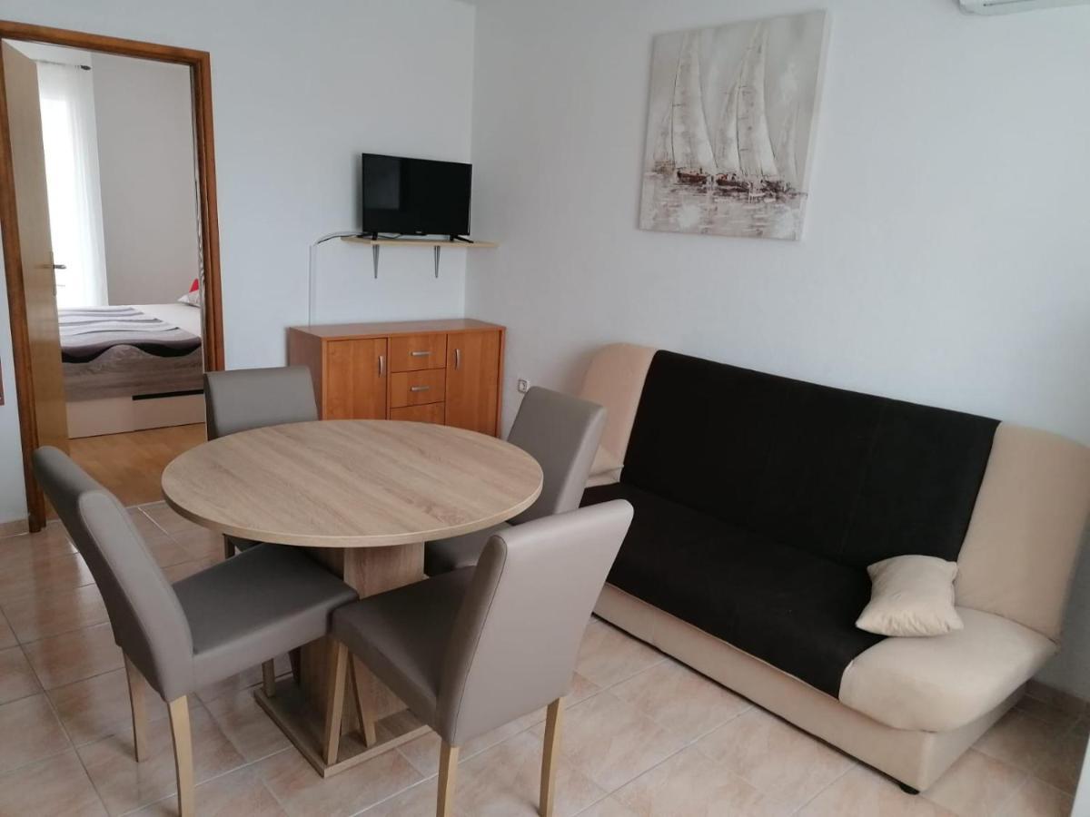 Apartment Niva Nin Eksteriør billede